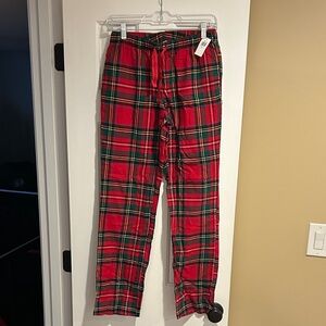 Old Navy Red and Green Plaid Sweatpants